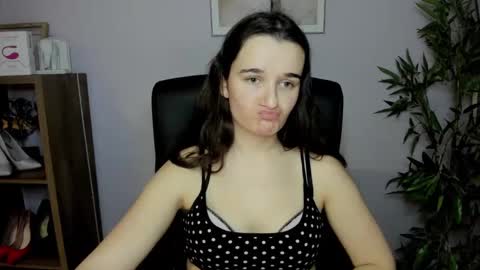 Kate  online show from 01/19/25, 07:47