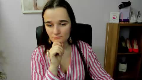 Kate  online show from 02/21/26, 07:53