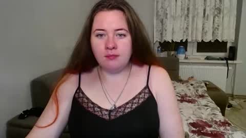 Snapshot of kateefox_ chatting on 02/10/26, 04:33 KateeFox online show from 02/10/26, 04:33