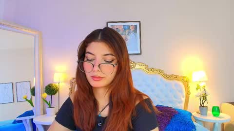 katee Martinez online show from 09/24/25, 07:28