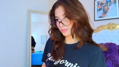 katee Martinez online show from 03/30/26, 07:15