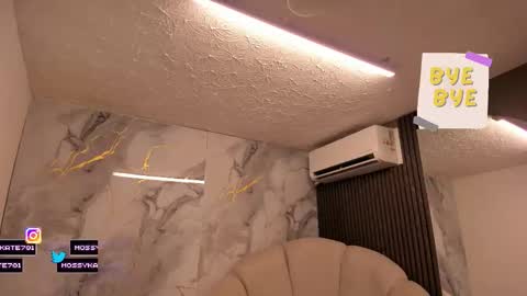 Im Katherine but call me Kate  online show from 03/29/26, 12:05