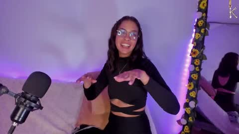 Kate online show from 01/15/25, 04:25