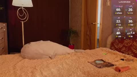 Kate online show from 12/24/24, 06:22