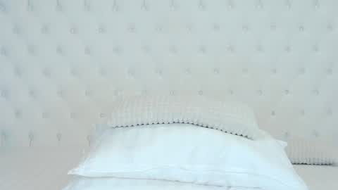 Kate Stars online show from 03/05/25, 06:23