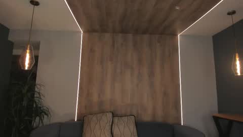 K A T E  online show from 02/15/26, 08:02