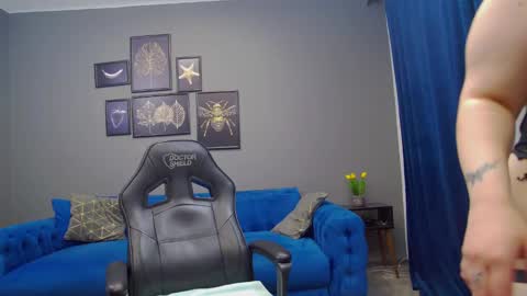 Snapshot of katewalker_ chatting on 12/07/24, 09:33 Kate online show from 12/07/24, 09:33