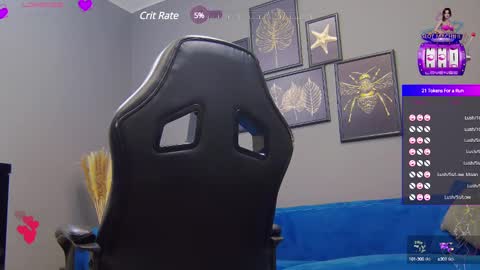 Snapshot of katewalker_ chatting on 01/11/25, 12:33 Kate online show from 01/11/25, 12:33