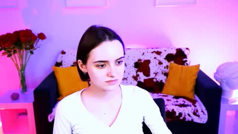 katewillows online show from 03/24/26, 08:52