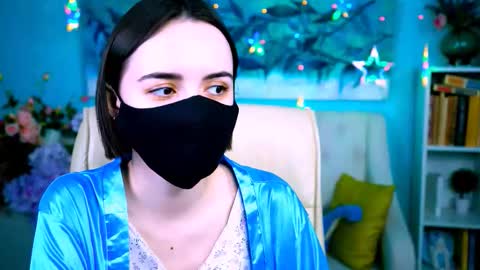 katewillows online show from 03/26/26, 04:18