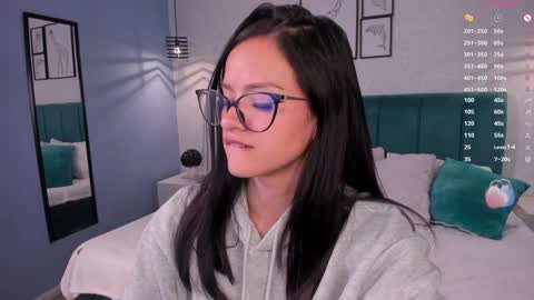 Snapshot of katherin_smith_ chatting on 12/07/24, 07:16 kathe online show from 12/07/24, 07:16