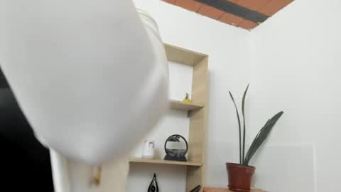 katherine_blair online show from 07/15/26, 12:10