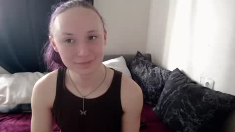 Snapshot of katherine_johnson chatting on 06/13/26, 08:34 katherine_johnson online show from 06/13/26, 08:34