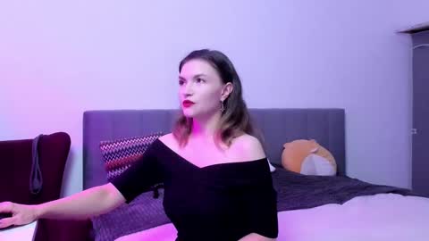 Katherine online show from 10/23/25, 03:33