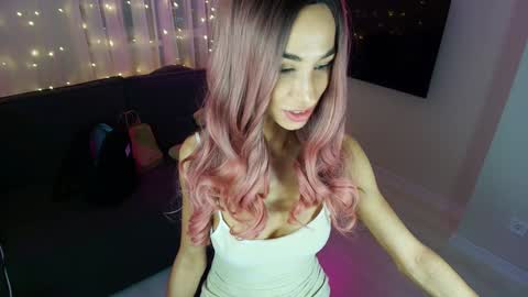 katherinepinke online show from 12/17/24, 06:09