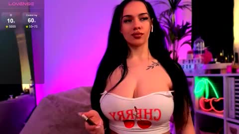 Katherine Swan online show from 02/21/26, 05:47