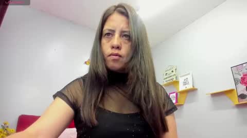 Paola online show from 10/04/25, 12:47
