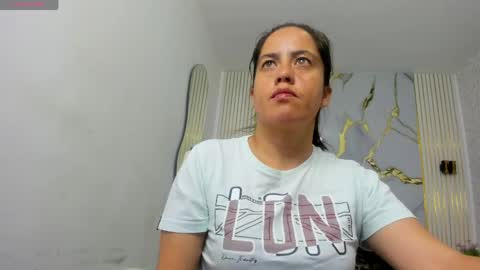 Paola online show from 05/26/26, 12:34