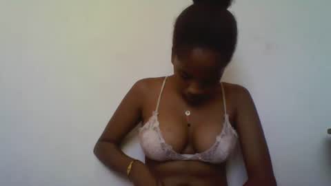 Snapshot of kathinah chatting on 01/14/26, 06:30 kathinah online show from 01/14/26, 06:30