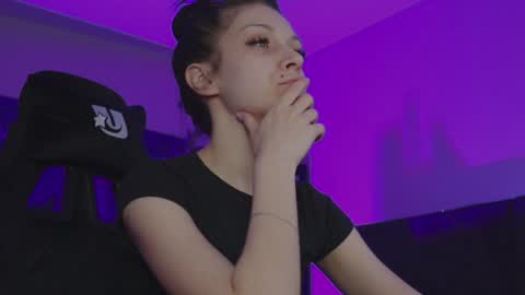 kathleen_frost online show from 02/08/25, 05:18