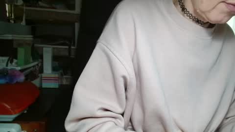 Snapshot of kathleenedwards chatting on 05/22/26, 10:43 Kathleen online show from 05/22/26, 10:43