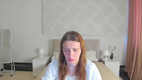 Snapshot of kathrine_meye chatting on 06/20/26, 01:09 Katy online show from 06/20/26, 01:09