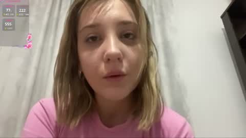 Snapshot of kathrinekiening chatting on 06/16/26, 07:49 Jessie online show from 06/16/26, 07:49