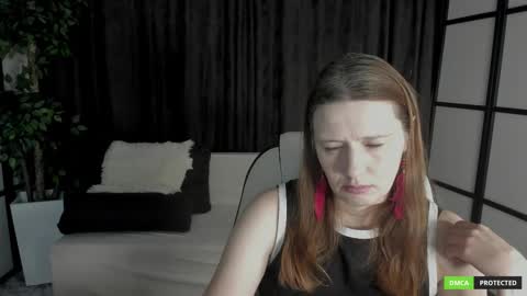 Kathrine online show from 11/26/25, 02:23