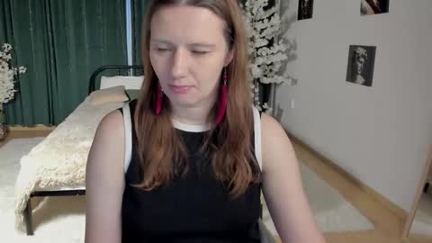 Kathrine online show from 12/14/25, 02:28