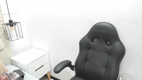 Khaty online show from 12/17/24, 12:00