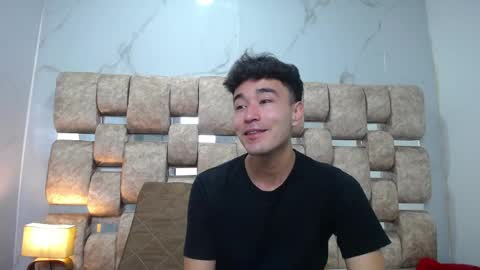 Snapshot of kathyaiden chatting on 04/30/26, 03:40 Kaht y Aiden online show from 04/30/26, 03:40