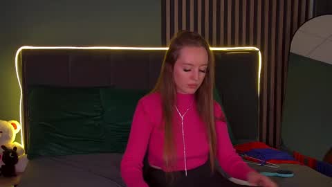 Kathy online show from 09/12/25, 01:44