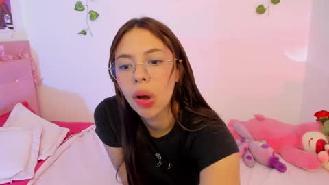 valentina  online show from 05/12/26, 10:51