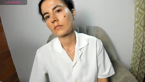 katia_12_ online show from 04/15/26, 09:48