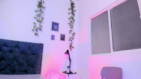 KATALINA online show from 05/21/26, 02:13