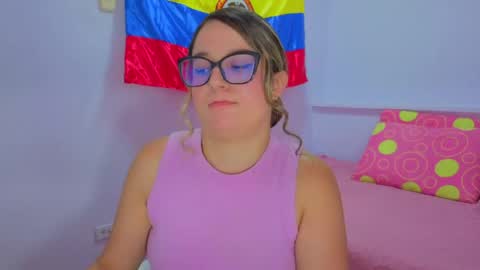Snapshot of katia_foxx chatting on 06/06/26, 07:29 Khaterine online show from 06/06/26, 07:29
