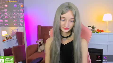 Katia  online show from 02/12/25, 06:51