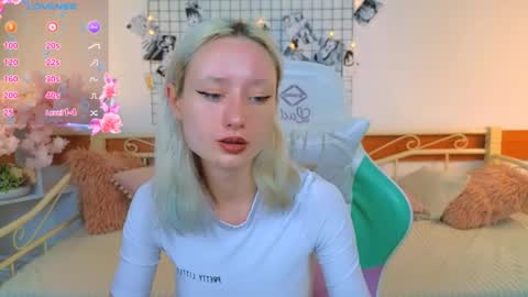 Katia  online show from 03/27/26, 06:52