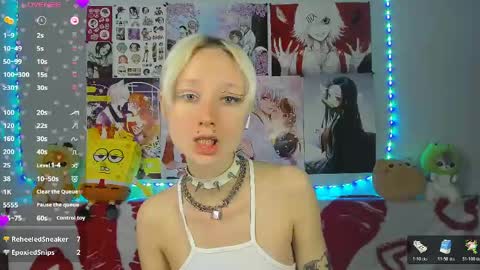 Snapshot of katia_nabiee chatting on 06/05/26, 04:30 Katia online show from 06/05/26, 04:30