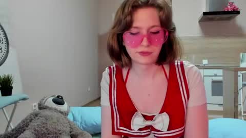 KatieNPZD online show from 06/19/26, 11:19