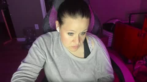 Katie online show from 01/24/25, 02:28