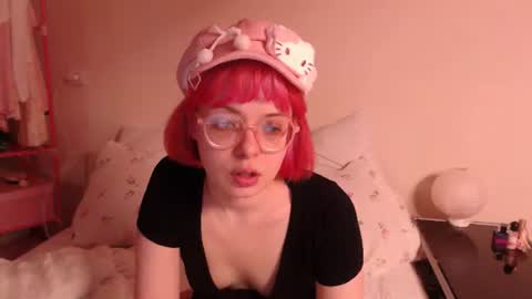 Katie Deville online show from 07/15/26, 08:36