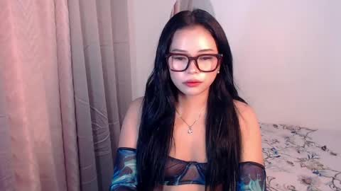 Snapshot of katie_fck chatting on 04/12/26, 06:13 Kate online show from 04/12/26, 06:13