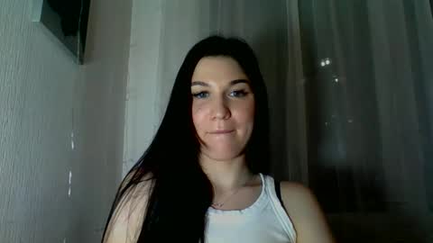 katie_foxi online show from 02/17/26, 06:47