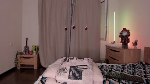 Kate online show from 02/01/25, 02:24