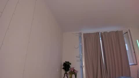 Kate online show from 03/11/25, 02:29