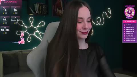 Snapshot of katie_taylorr chatting on 08/08/26, 11:39 Katie online show from 08/08/26, 11:39
