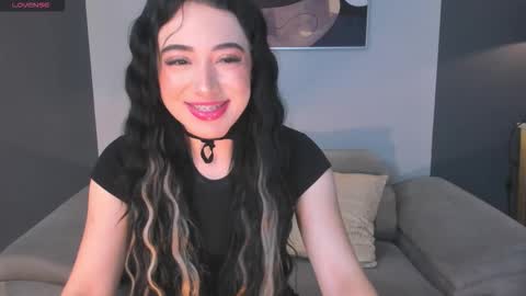 Snapshot of katieangel1 chatting on 10/10/25, 11:42 katieangel1 online show from 10/10/25, 11:42