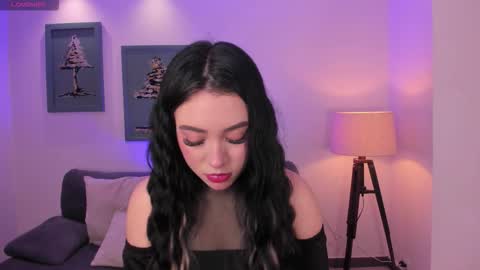Snapshot of katieangel1 chatting on 10/19/25, 11:22 katieangel1 online show from 10/19/25, 11:22