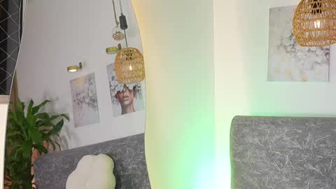 Katie online show from 03/31/26, 10:37